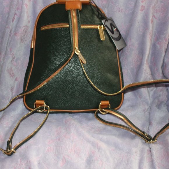 Bags Nwt Valentina Made In Italy Green Pebble Leather Backpack